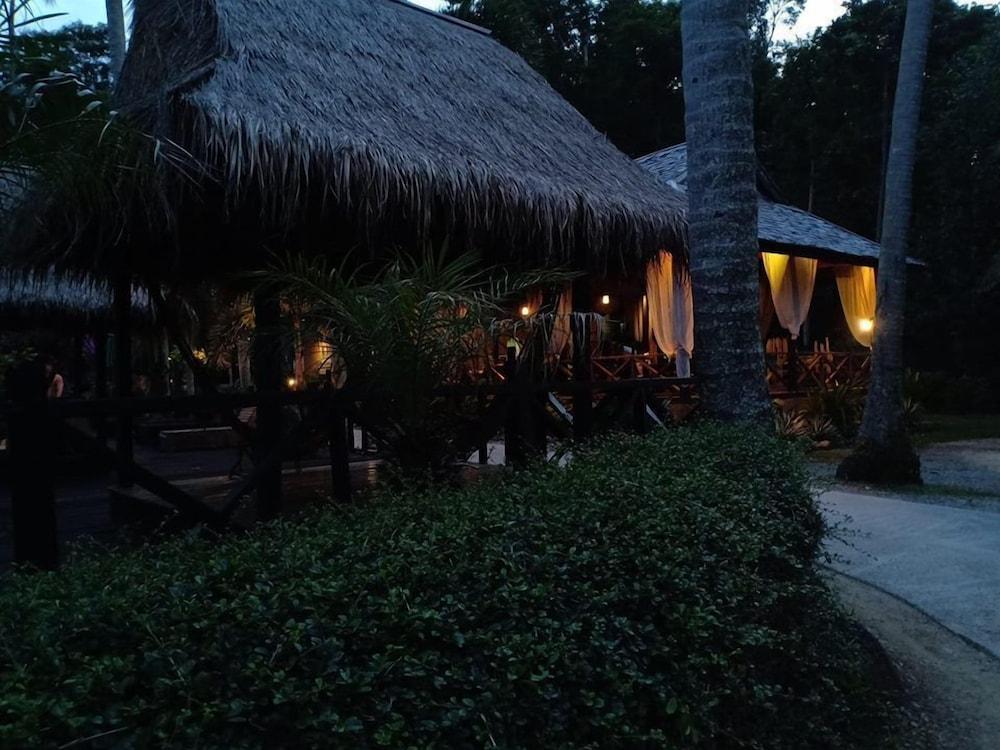 Nirvana Resort Koh Chang Bang Tao Beach Exterior foto
