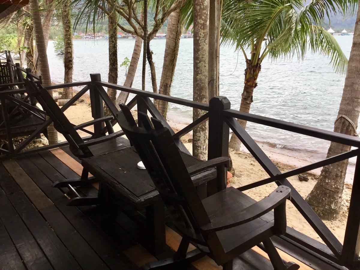 Nirvana Resort Koh Chang Bang Tao Beach Exterior foto