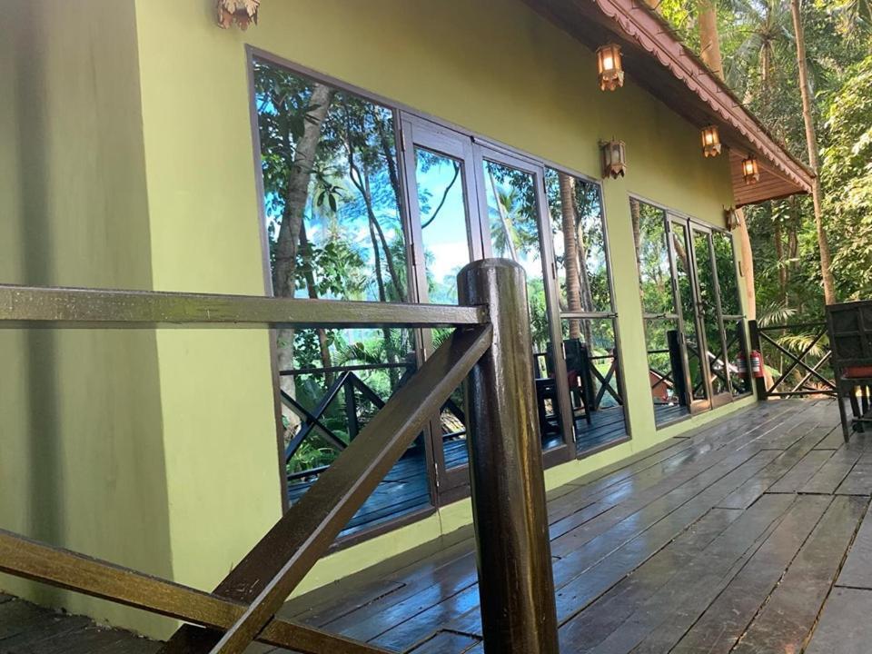 Nirvana Resort Koh Chang Bang Tao Beach Exterior foto